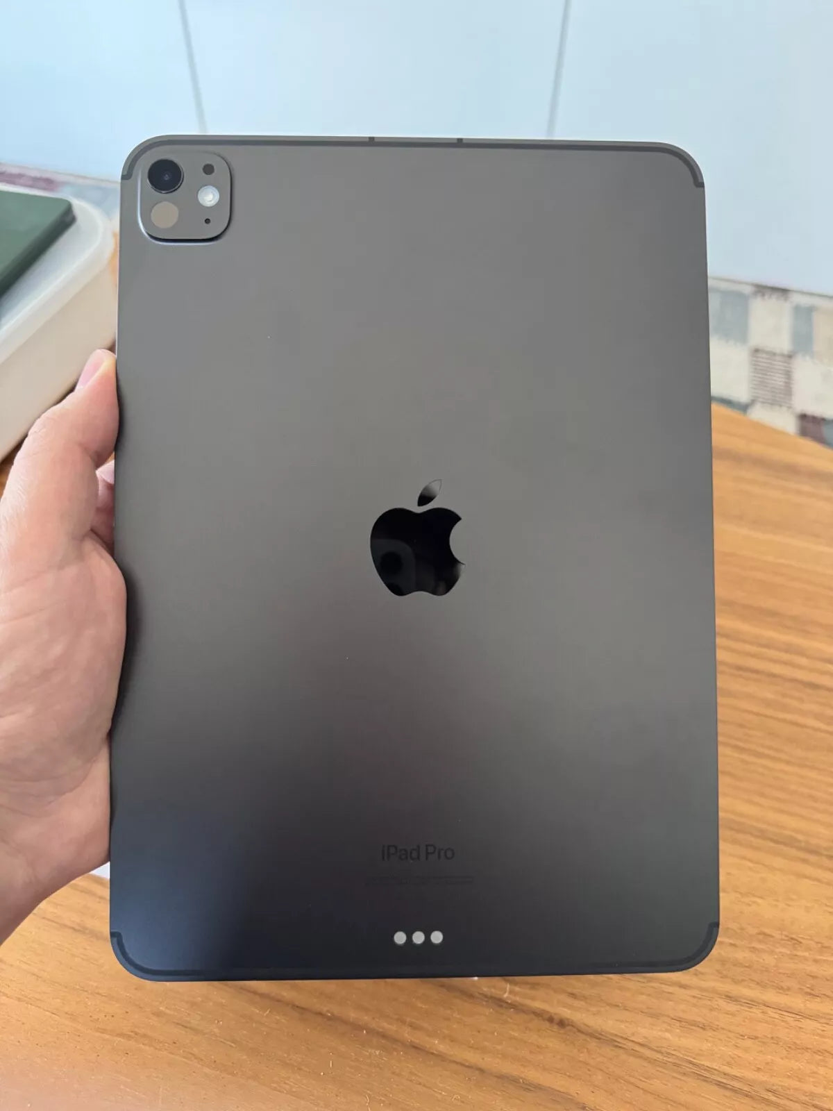 Apple iPad Pro | M4 | 11" | 512 GB Storage | Wi-Fi + Cellular